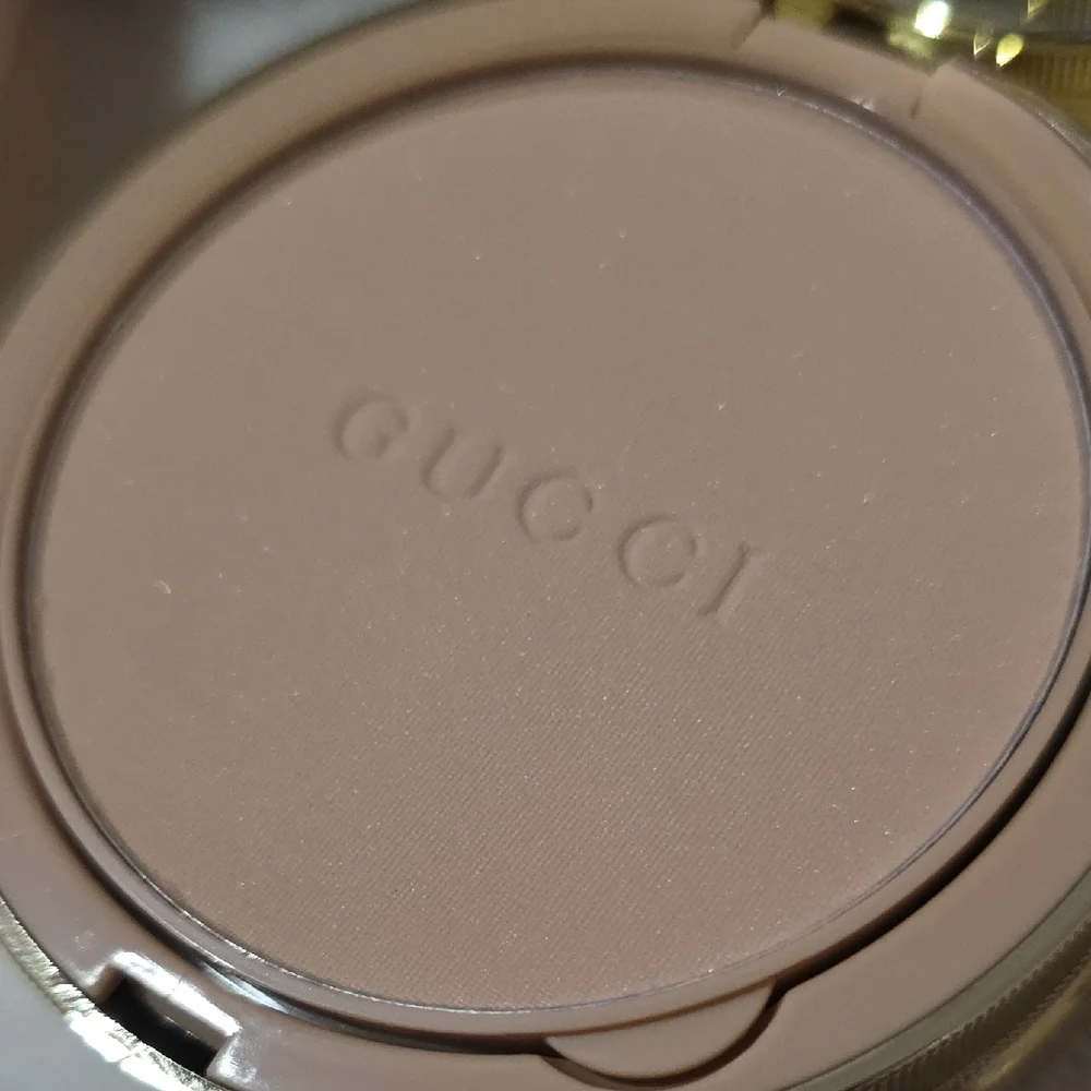 NEW~GUCCI Poudre De Beauté ~Mat Naturel 02 Beauty Setting Powder